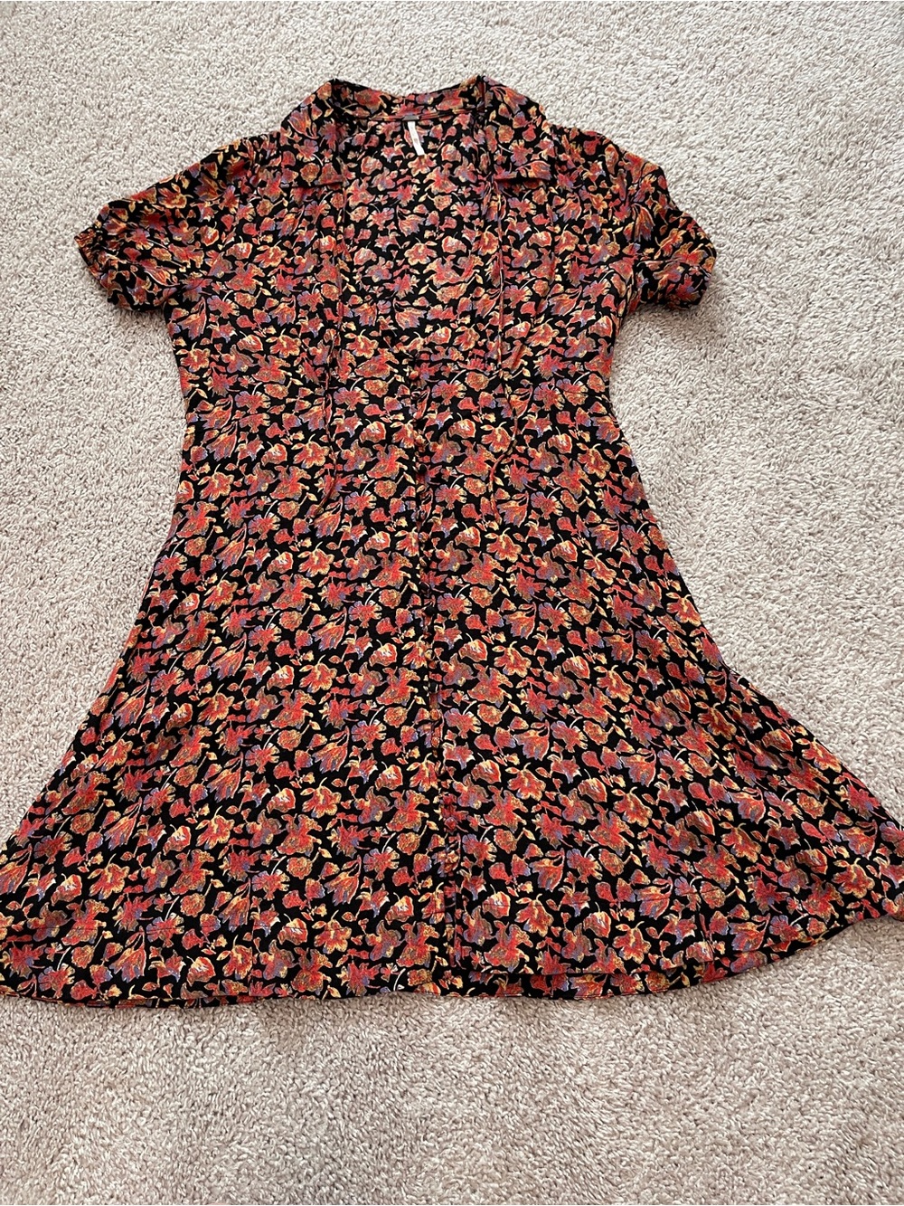 Free people button up Floral Short Sleeve A-Line Dress in Black and Coral size 6